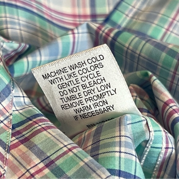 NEW Tailorbyrd Collection Mens Plaid Short Sleeve Button Up Shirt Size S - Picture 4 of 11